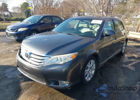 2012 Toyota Avalon из США, поврежденный, VIN 4T1BK3DB6CU449689